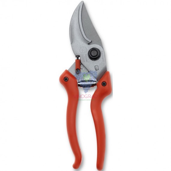 Секатор LOWE 9.104